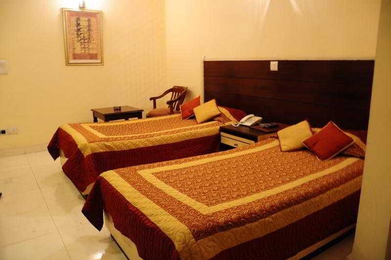 Regale Inn Neu-Delhi Zimmer foto