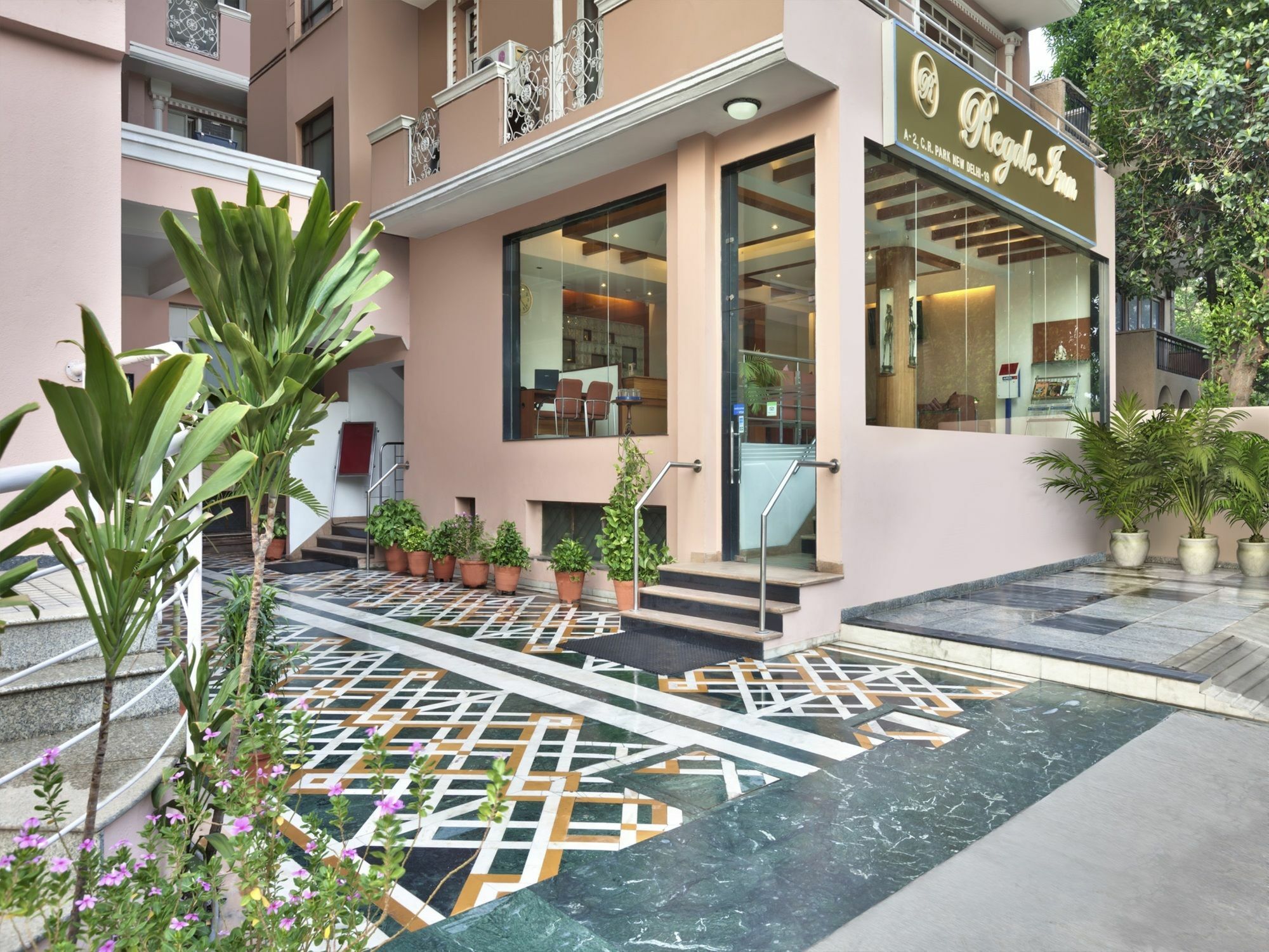 Regale Inn Neu-Delhi Exterior foto