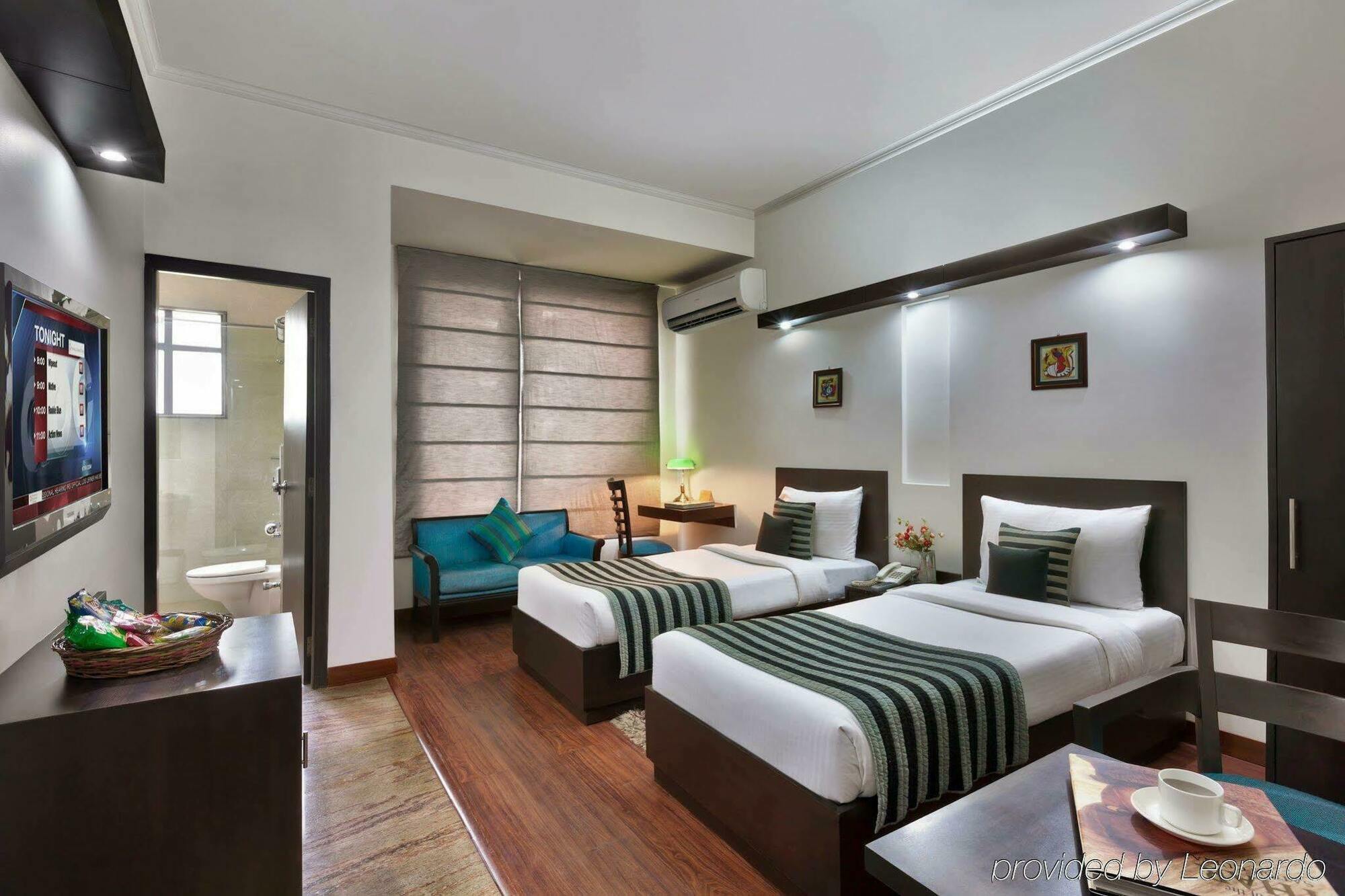 Regale Inn Neu-Delhi Exterior foto